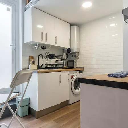 Modern And Cozy- 1 Bedroom 1 Bathroom -Lavapies Madrid Exterior photo