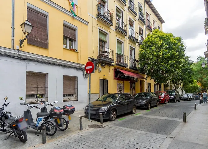 Modern And Cozy- 1 Bedroom 1 Bathroom -Lavapies